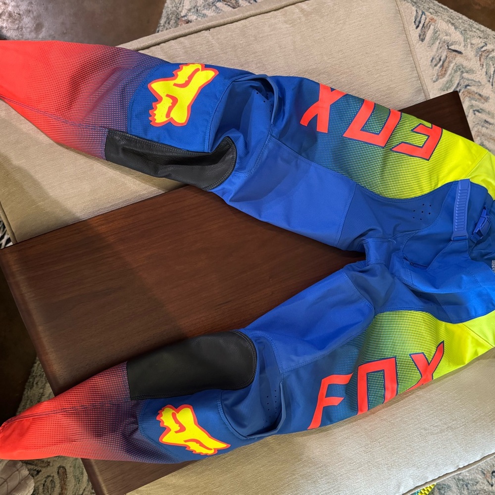 Fox Kids Blue Yellow & Orange Racing Set - Picture 3 of 5